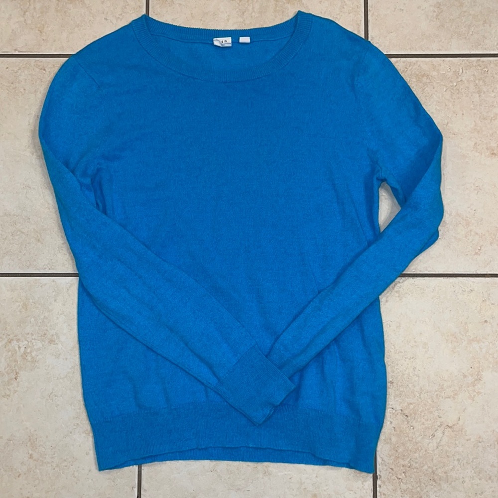 Crew neck sweater